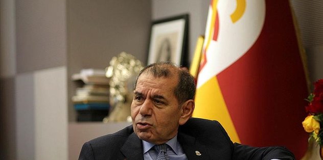 galatasarayda-dursun-ozbekten-trabzonspor-maci-sonrasi-flas-sozler-kac-yillik-hakemsin-1692484584751.jpeg